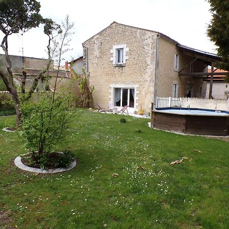 Le Logis De La Venise Verte Saint-Hilaire-la-Palud Luaran gambar